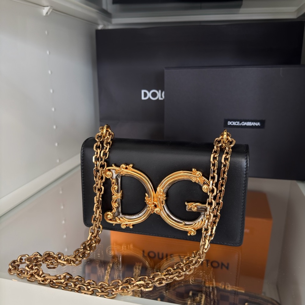 Dolce & Gabbana Black Clutch with Gold Chain